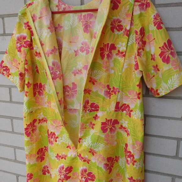 Amish Mennonite Cape Dress 43" Bust 40" Waist Handmade Modest Yellow Tropical - Picture 8 of 9
